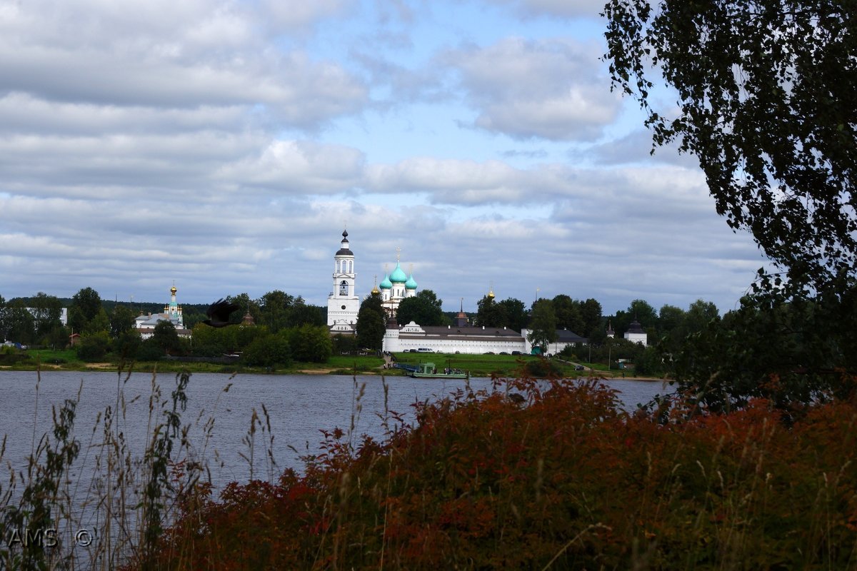 Толга монастырь Ярославль