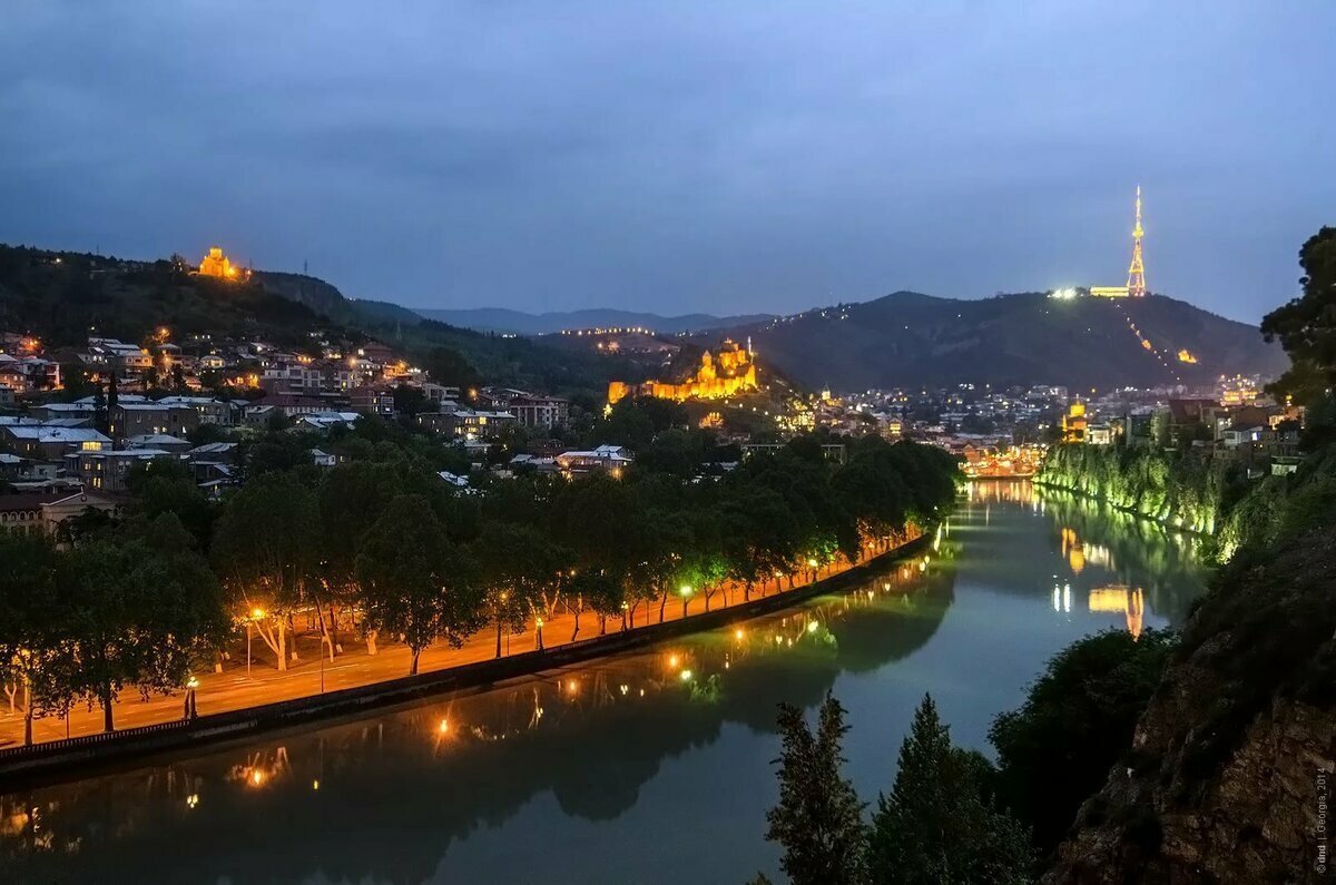 Вечерний Тбилиси Грузия