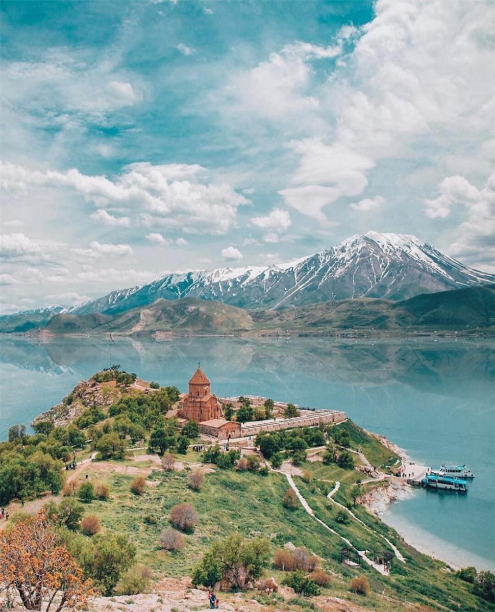 Природа Армении озеро Севан