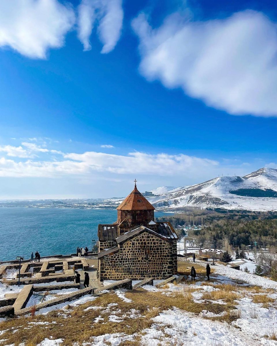 Храм Севанаванк в Армении