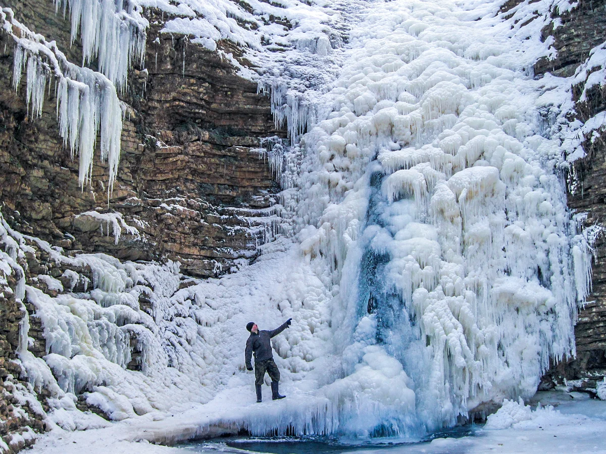 Водопады Руфабго Адыгея зима