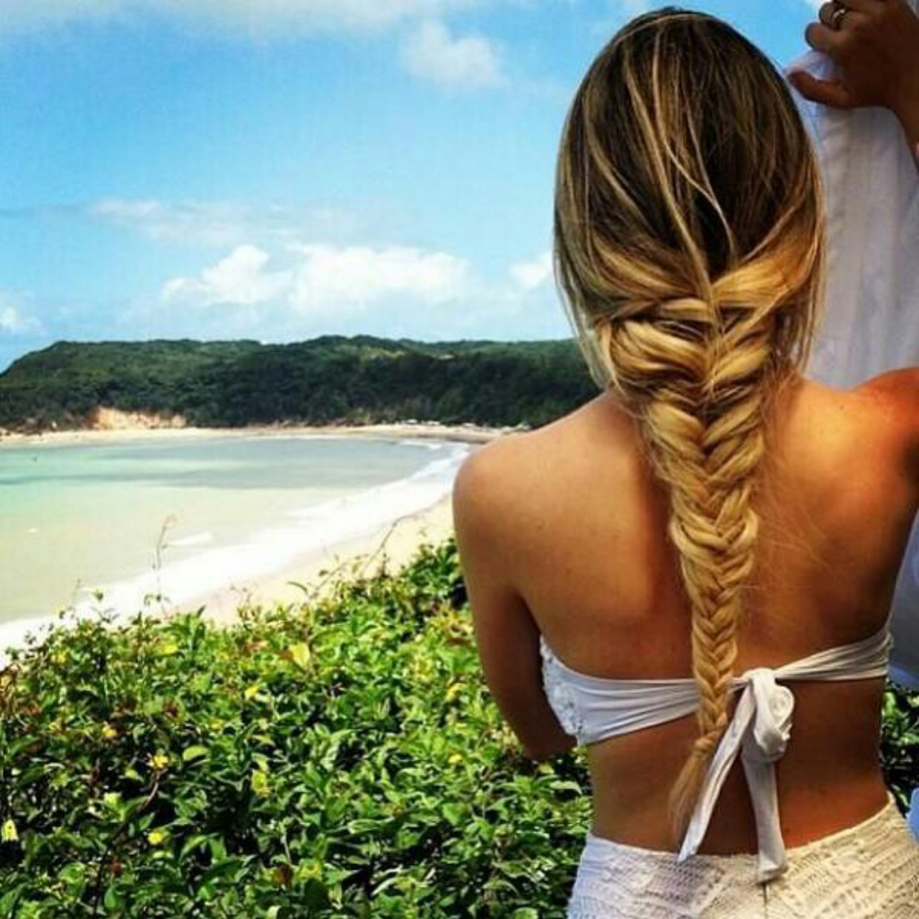 Красивые пляжные прически на длинные волосы