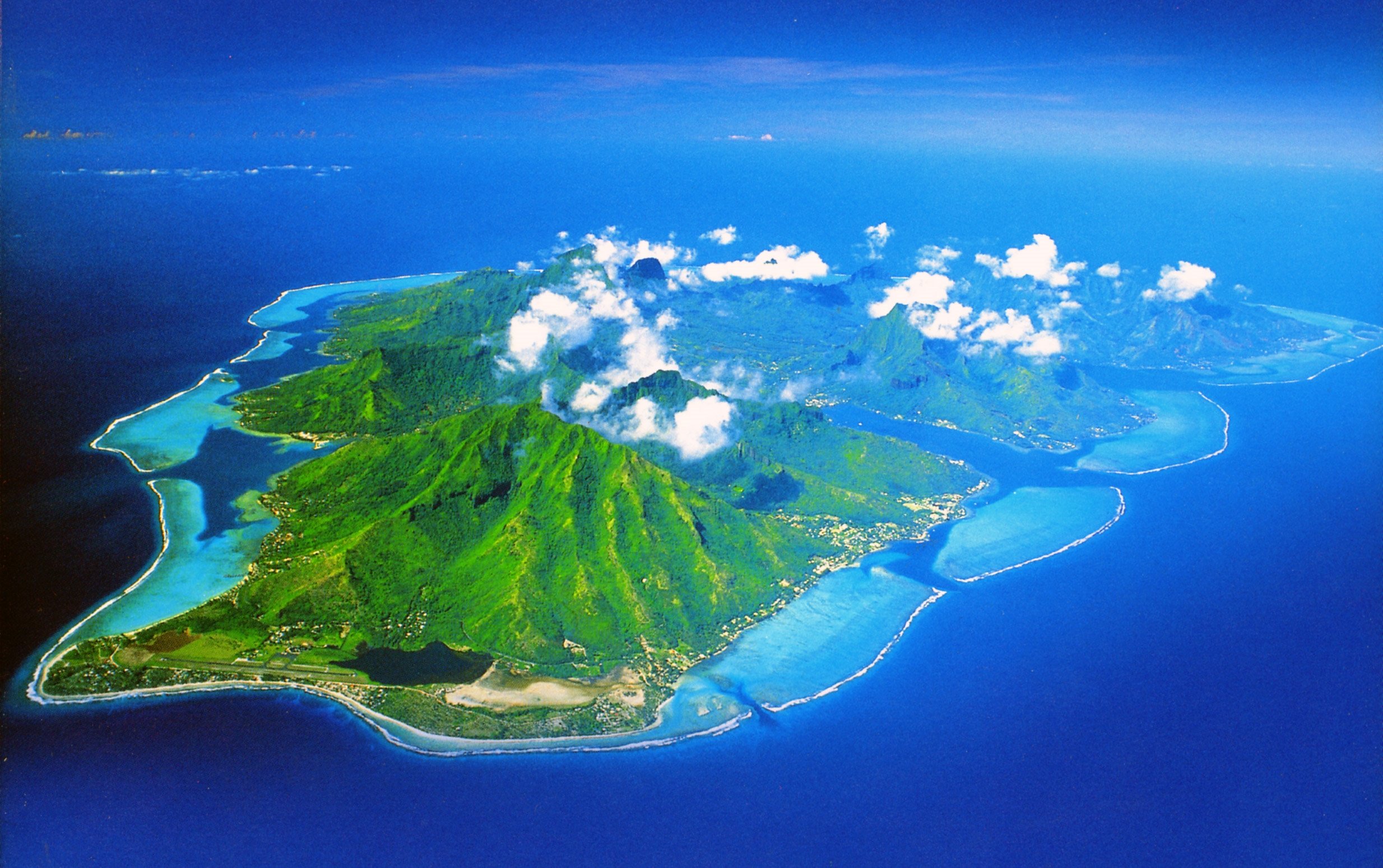 Остров. Остров Муреа французская Полинезия. Папеэте остров. Папеэте остров в тихом океане. Таити остров архипелаг.
