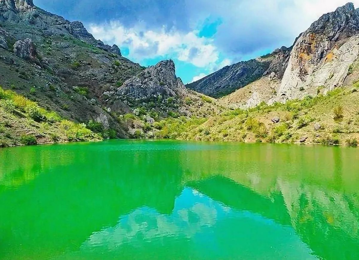 Юбилейное озеро Крым