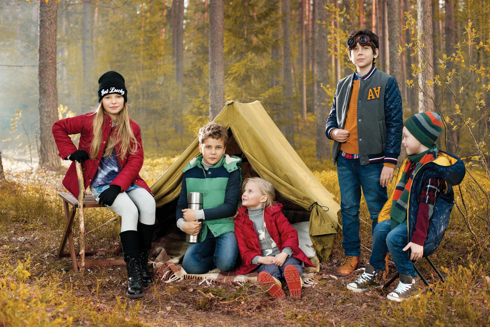 Походы детей в лес. Одежда для осеннего похода. Дети в походе. Поход осенью. Осенняя одежда для всей семьи.