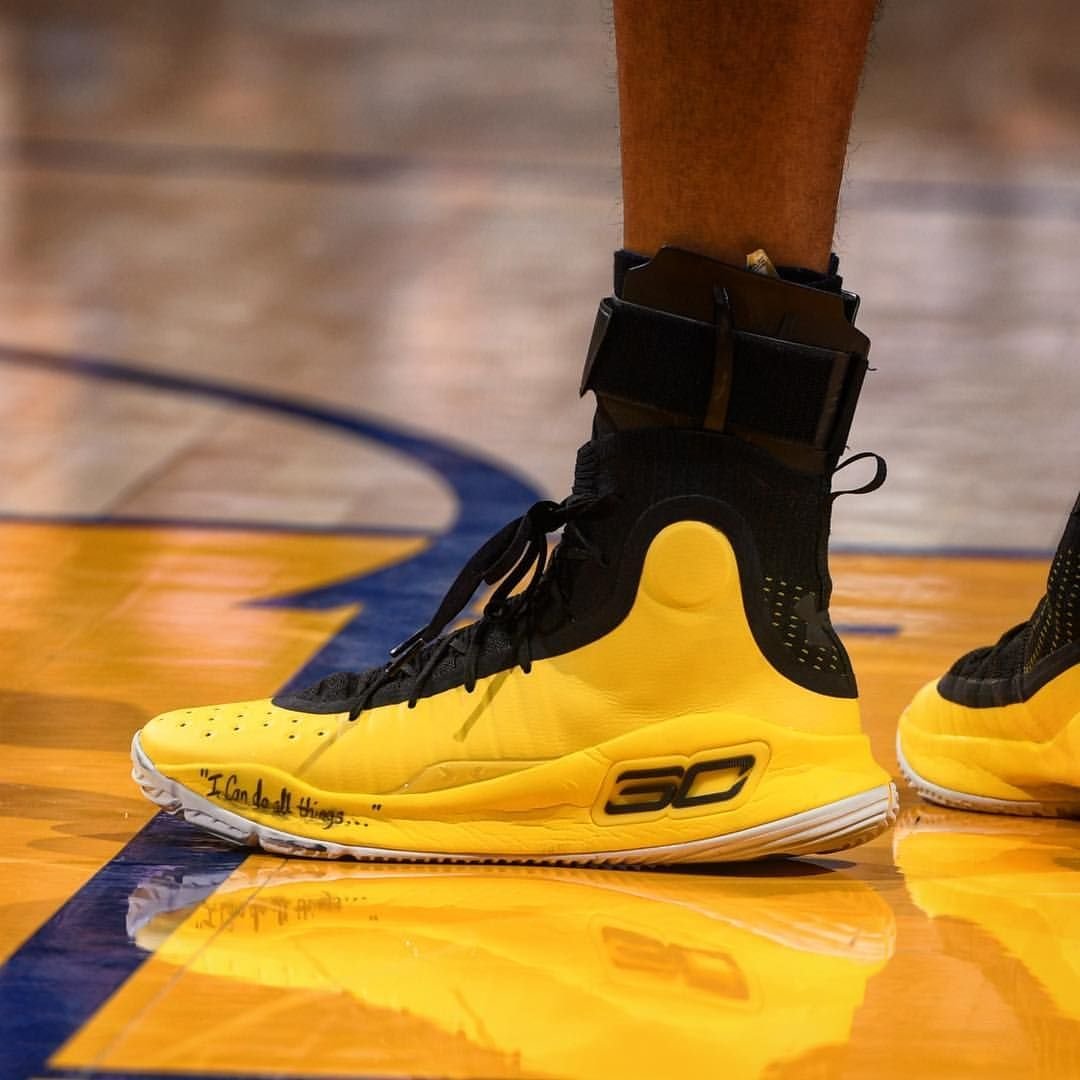 Curry Sneakers