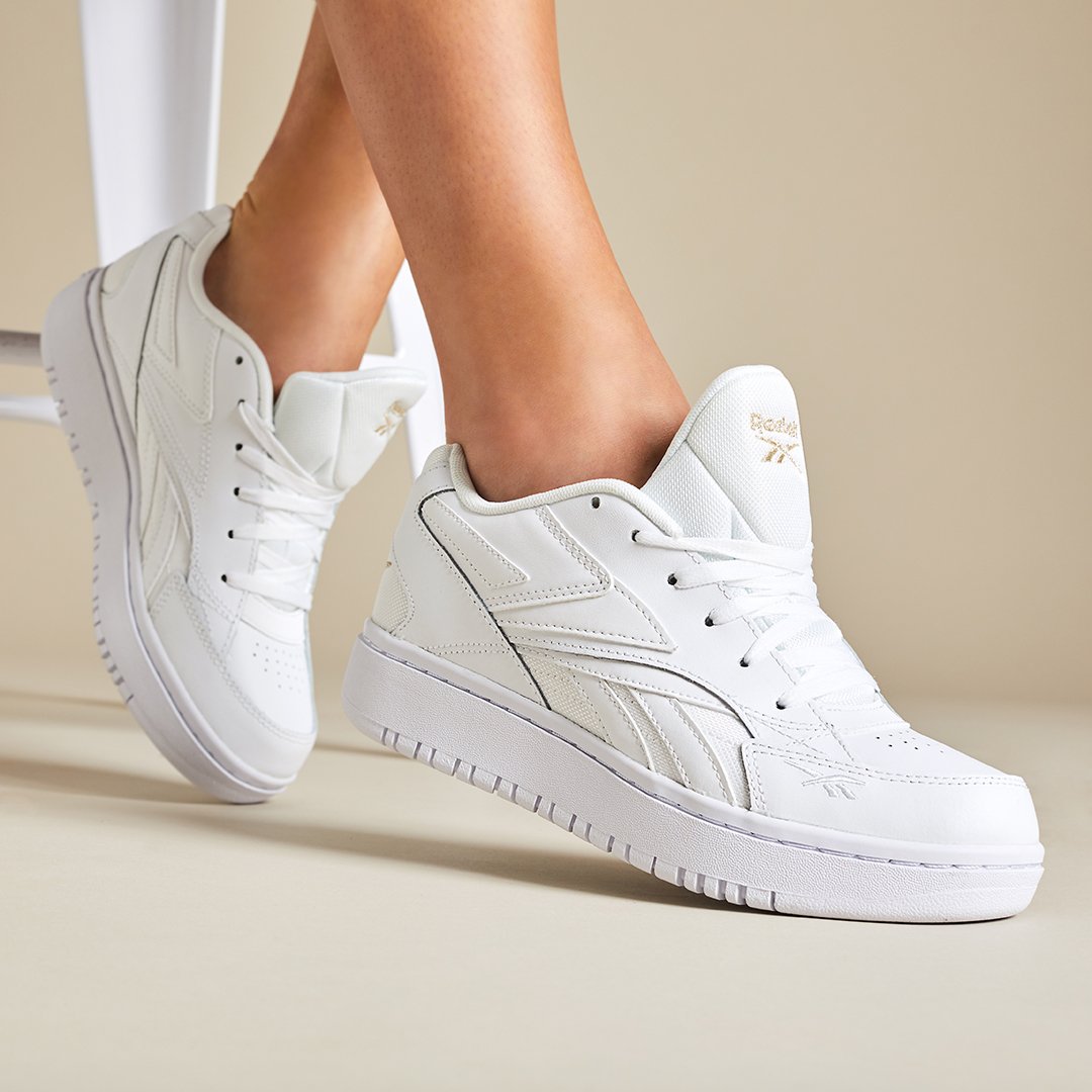 Белые кроссовки Nike 2020