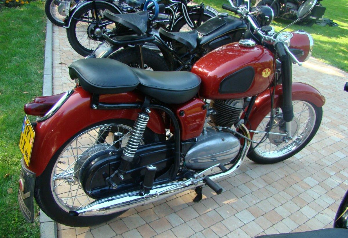 Паннония Делюкс 250