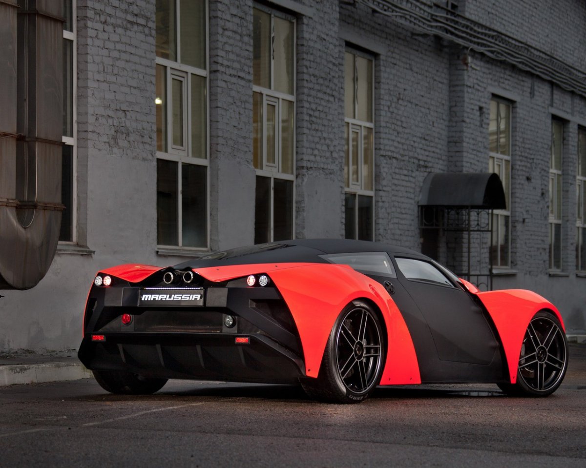 Спорткар Marussia