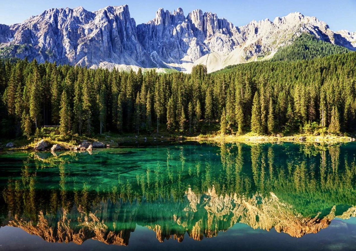 Озеро радуги Италия