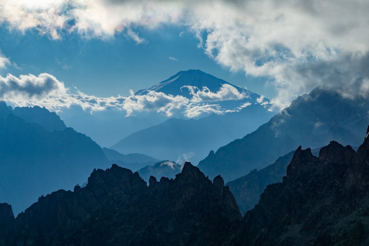 Армения гора Арамазд