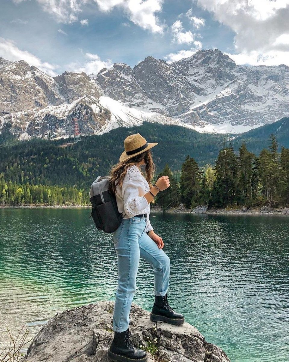 Женщина Adventure