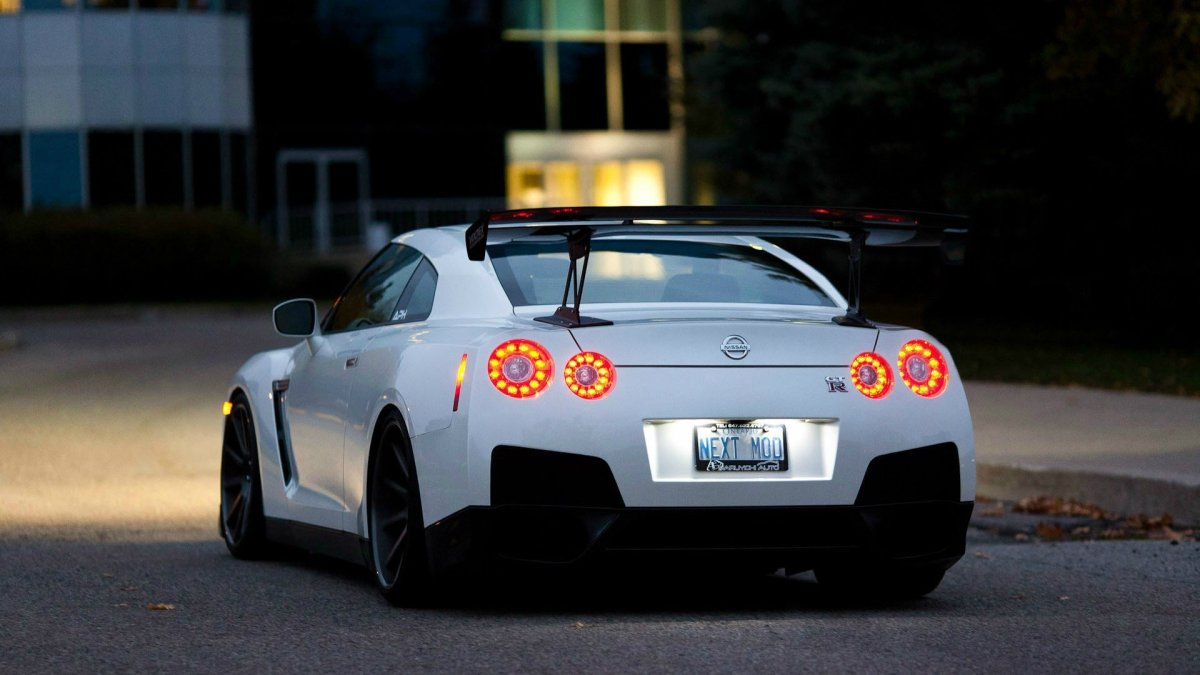 Nissan GTR 35