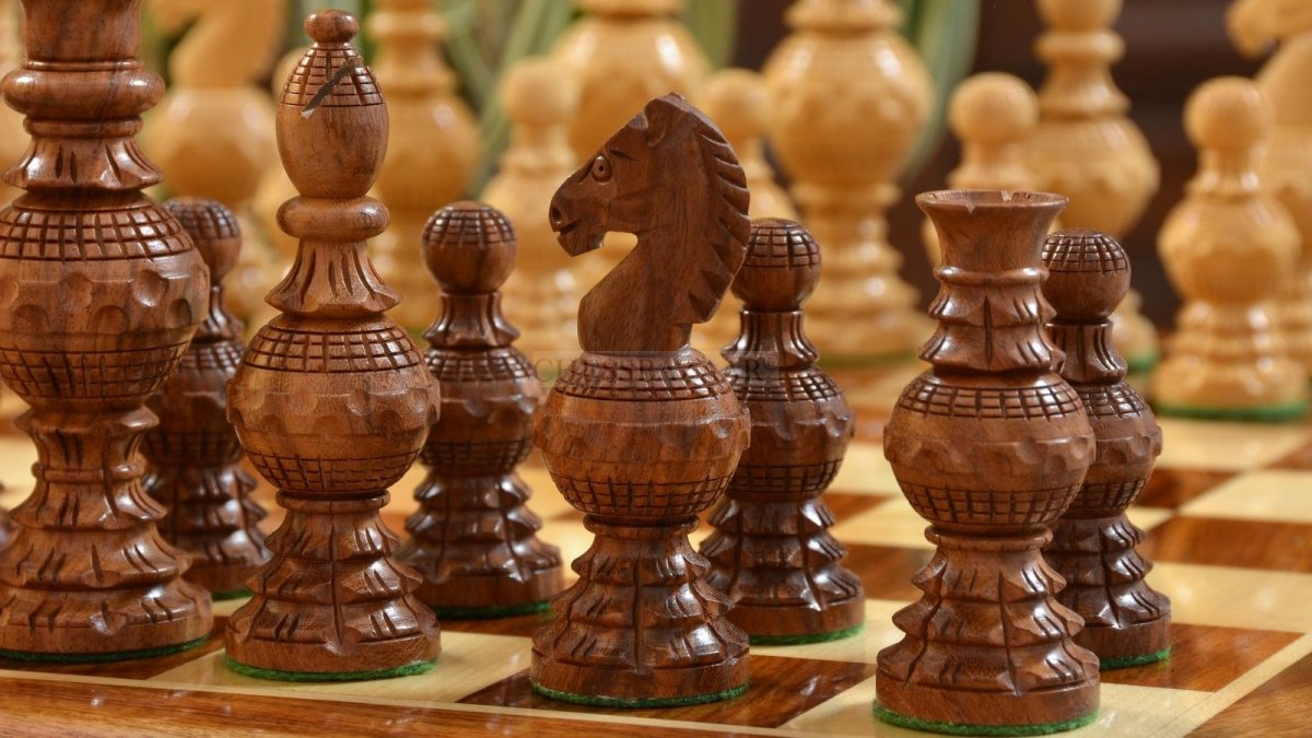 Dubrovnik Chess Set