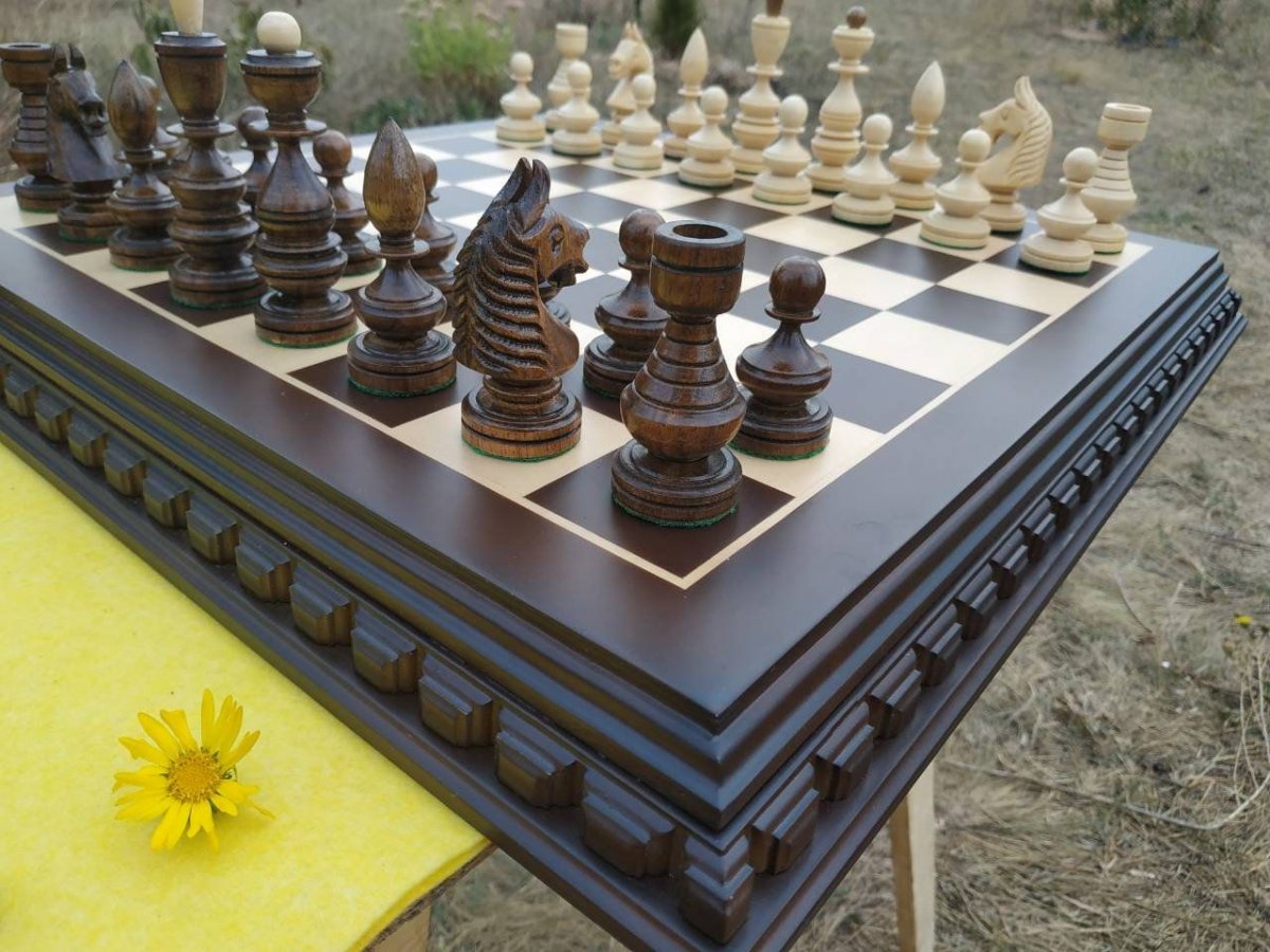 Chess engrave