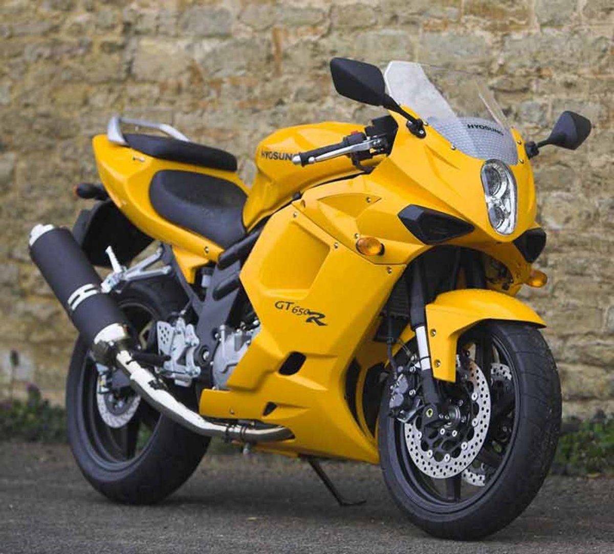 Мотоцикл Hyosung gt650r