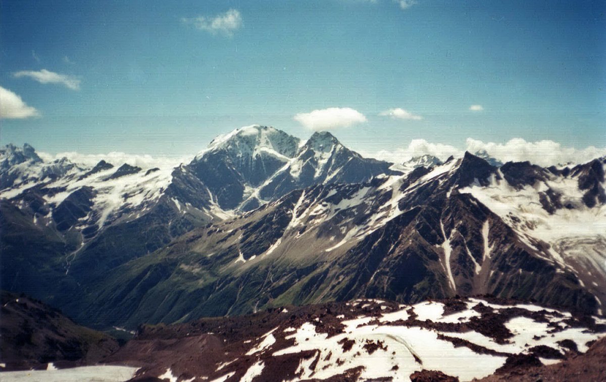 Панорама гор с Эльбруса