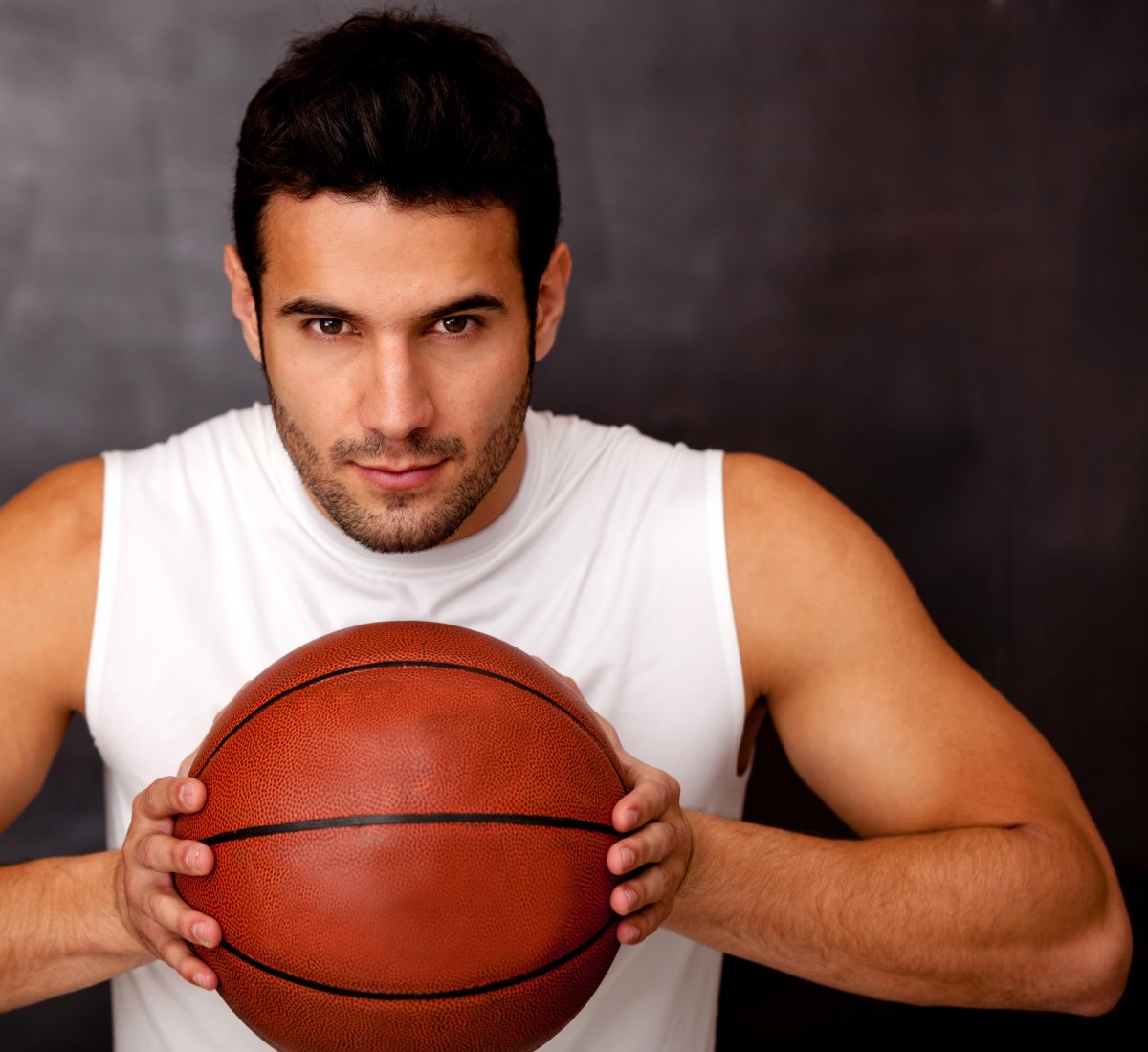 Мужчина баскетболист