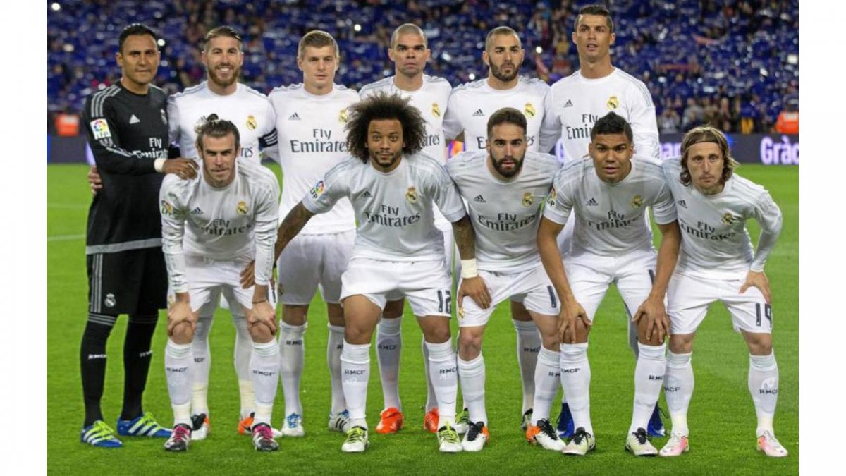 Реал Мадрид фото команды 2010