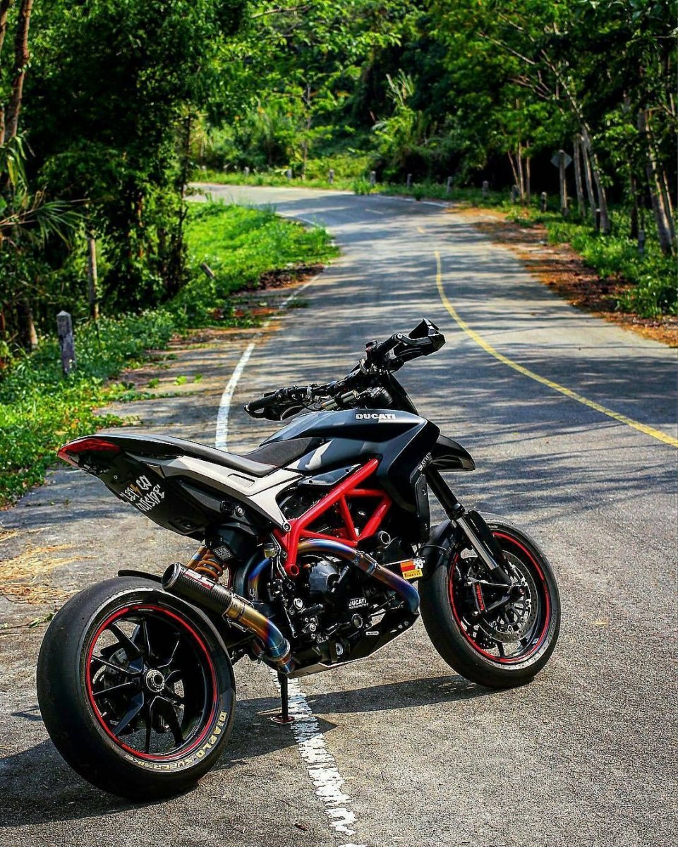 Ducati Hypermotard