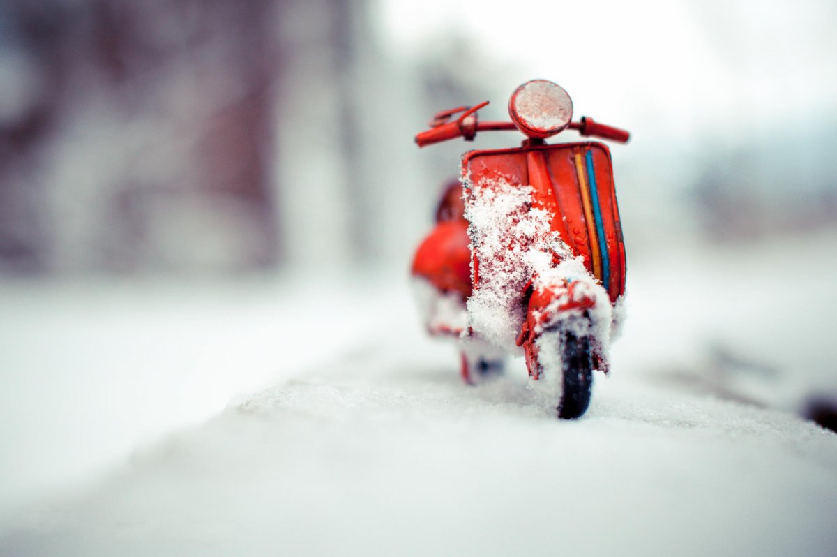 Гонки на мотоциклах по снегу
