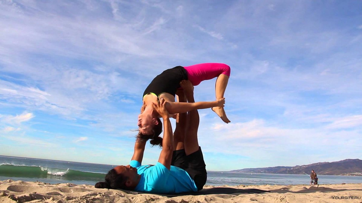 Йога на двоих для детей