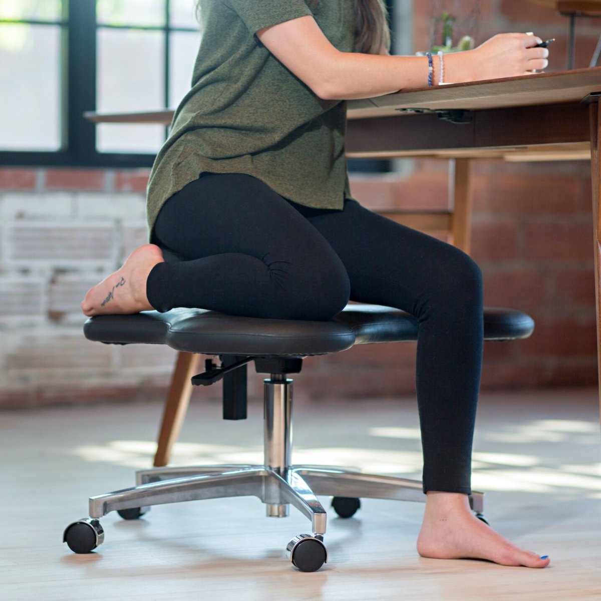 Cross legged Soul Seat