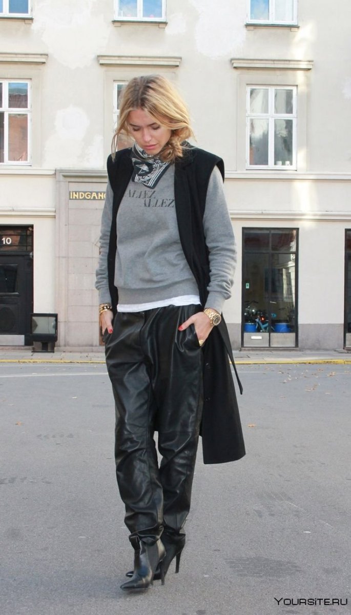 Leather Baggy Pants Street Style