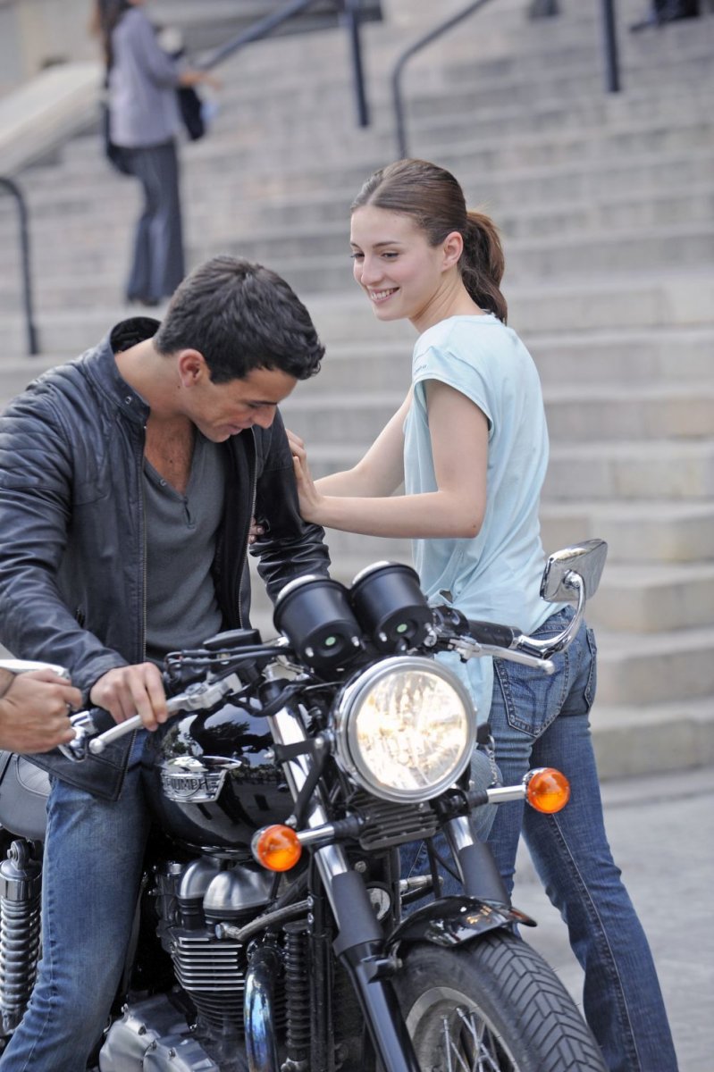 Мотоцикл Triumph Thruxton Ace 900