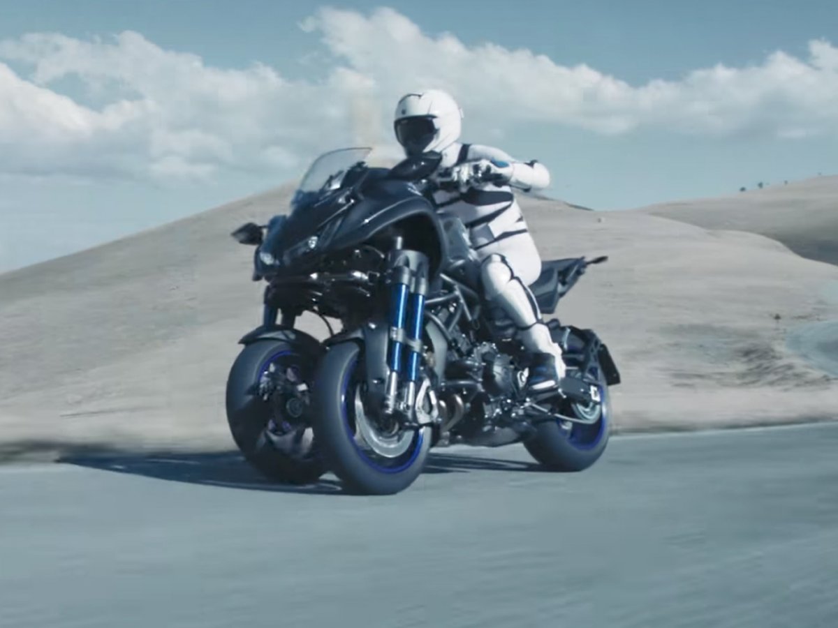 Yamaha с двумя передними колесами