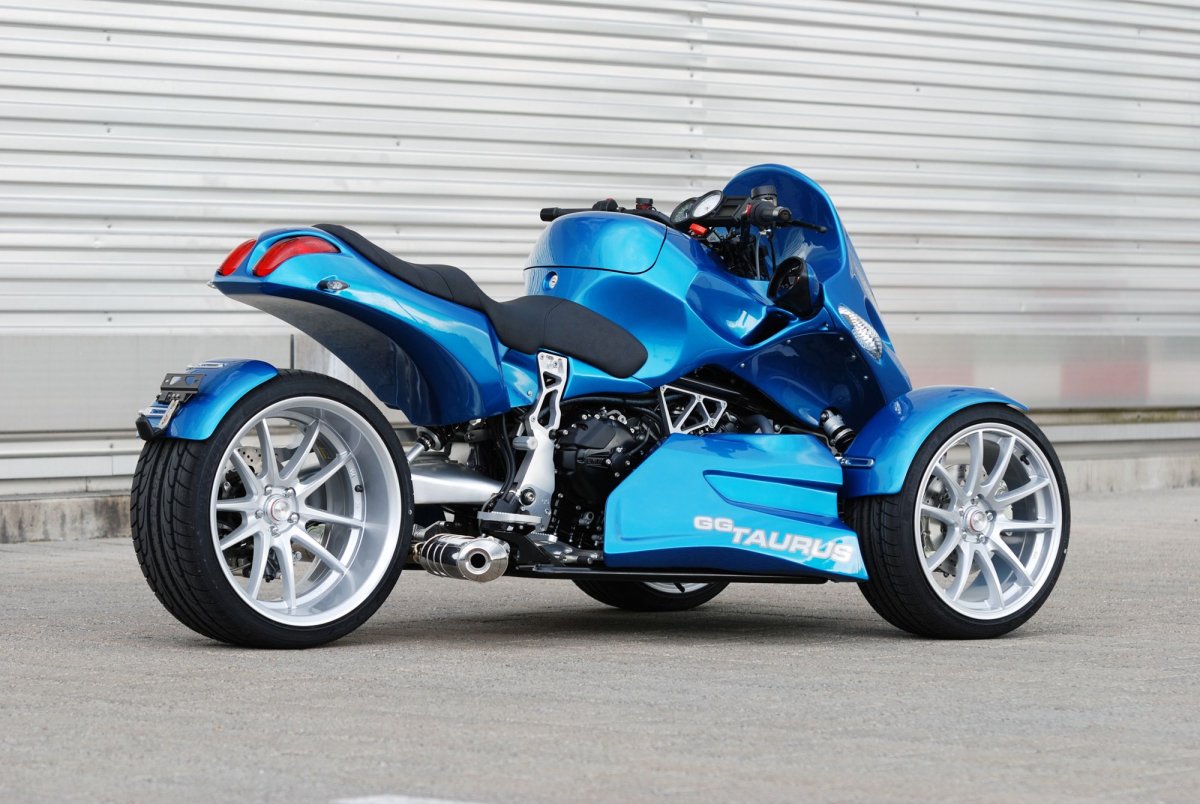 Gg Taurus трицикл