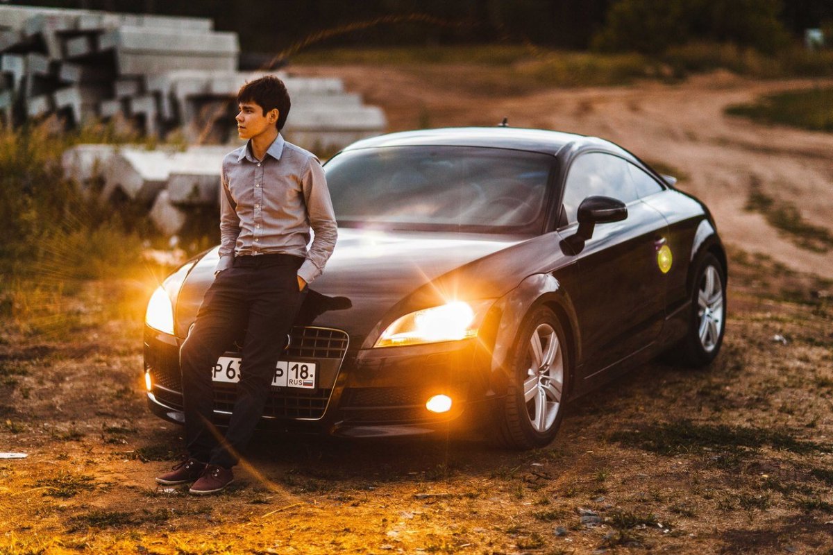 BMW Тома Харди