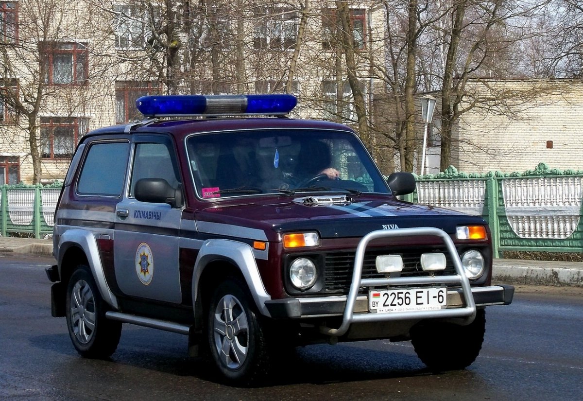 Toyota Mark 2 полиция