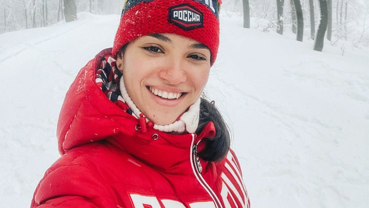 Вероника Степанова лыжница