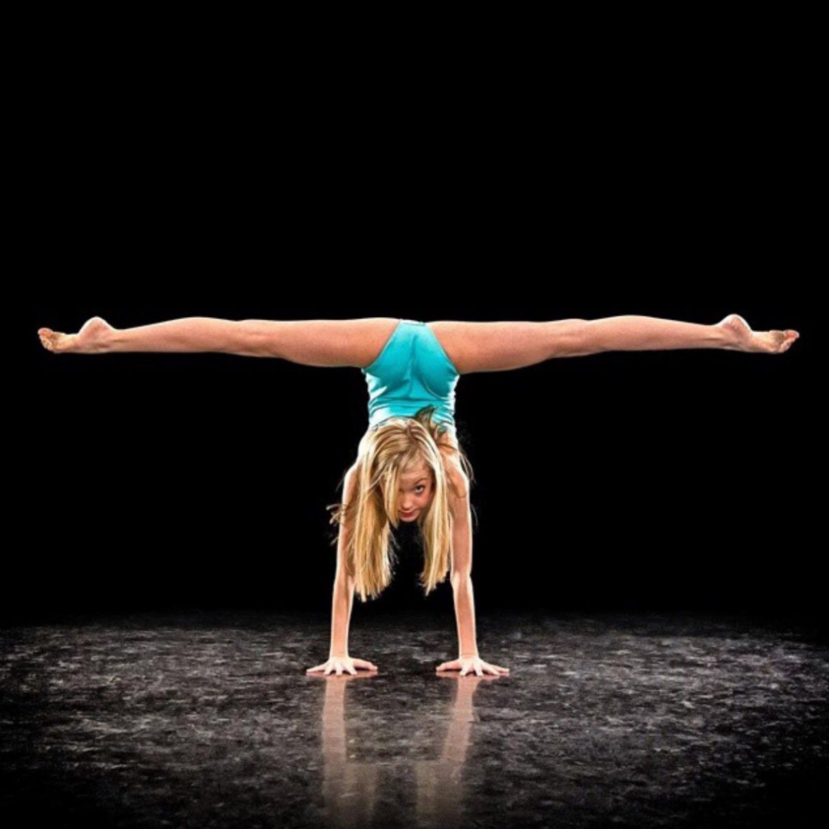 Паривритта бакасана