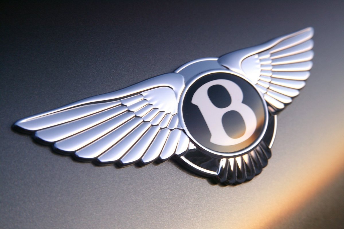 Bentley с крыльями