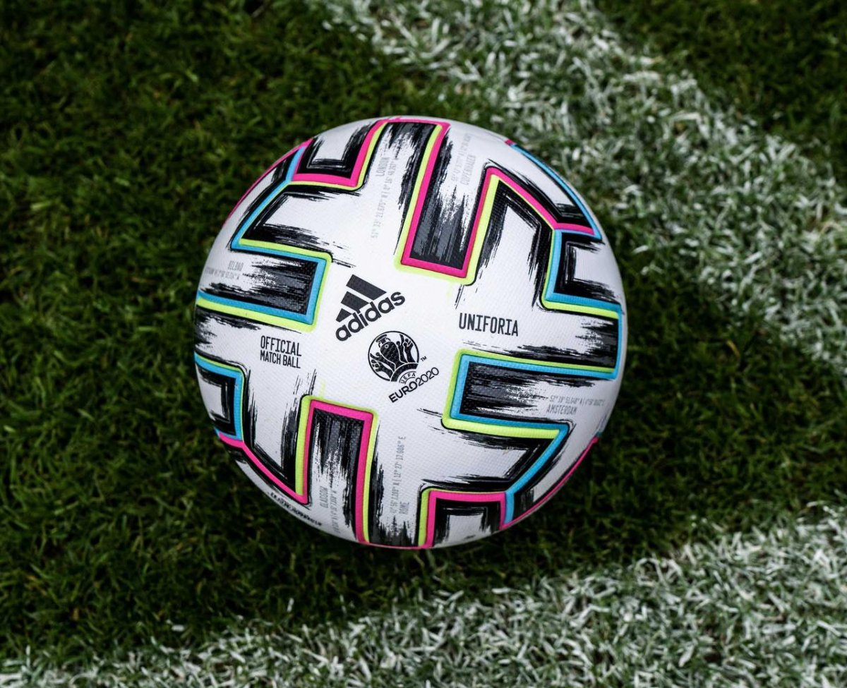 Uniforia Euro 2020 мяч