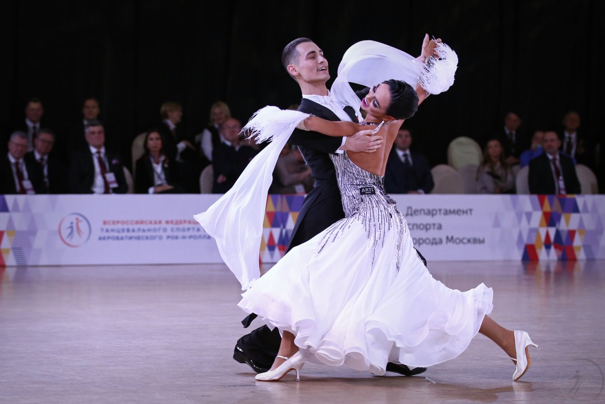 Финал первенства России 2019 Ювеналы 2 бальные танцы