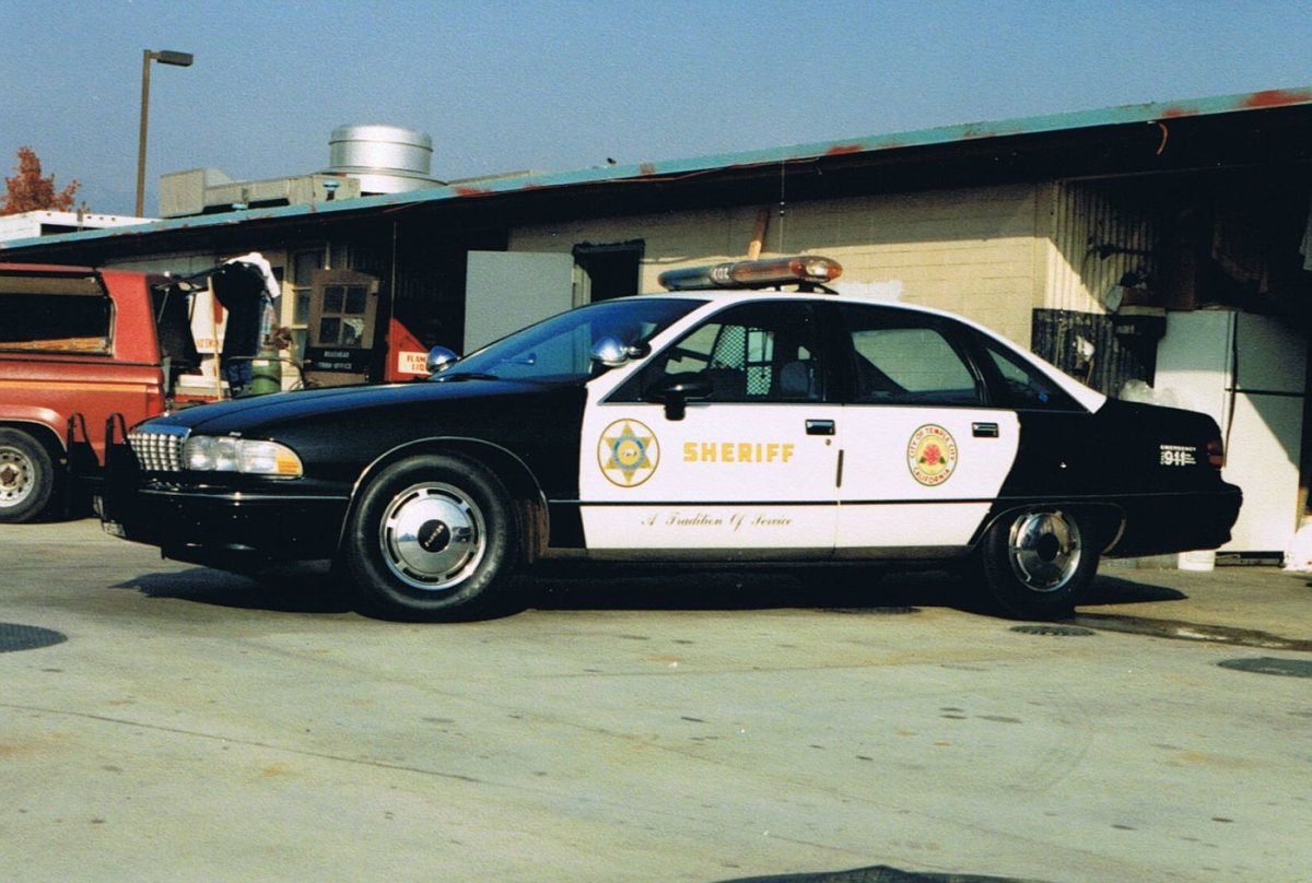 Машина шерифа США