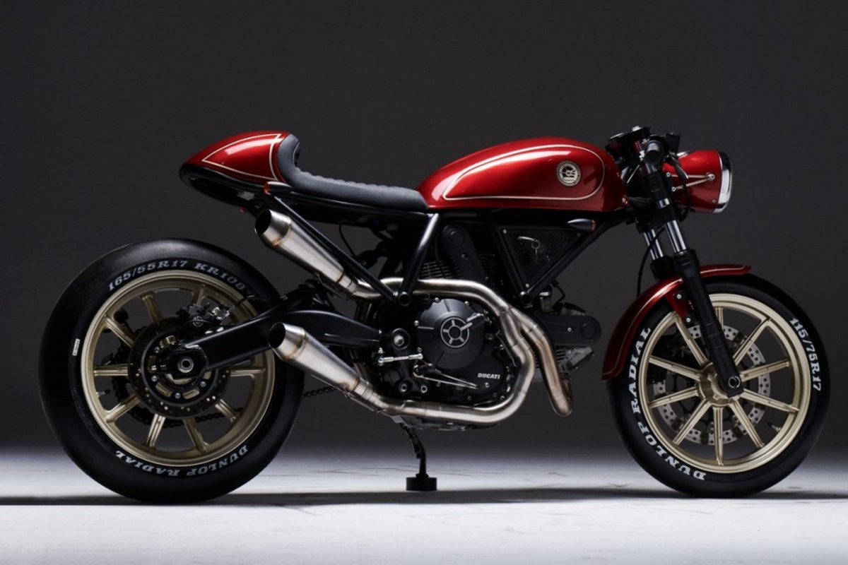 Мотоцикл Ducati 800
