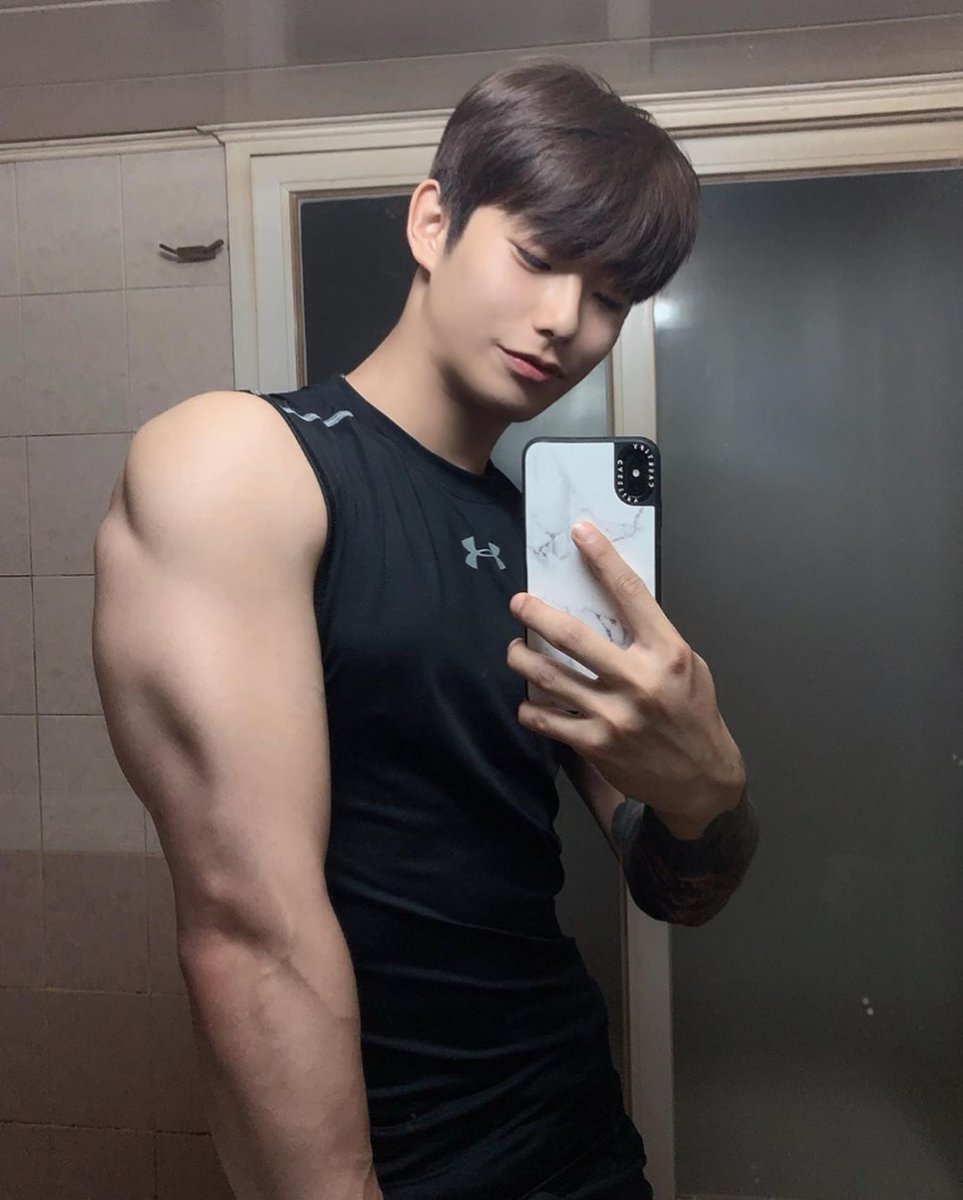 Пак со Джун торс