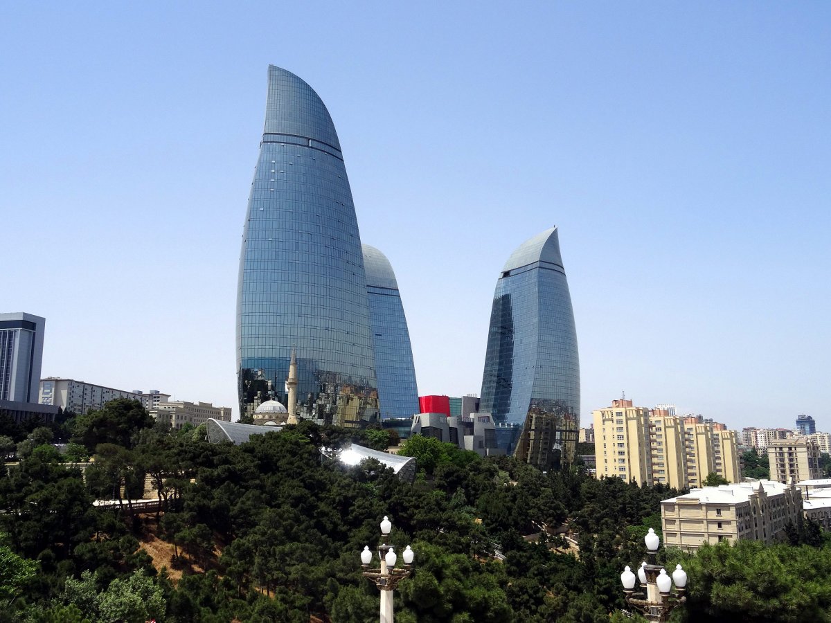 Девичья башня Баку реконструкция