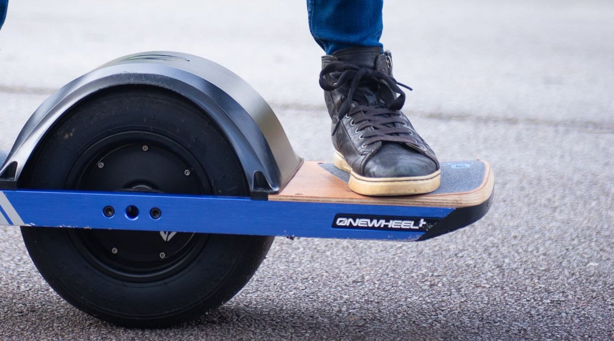 Onewheel hoverboard