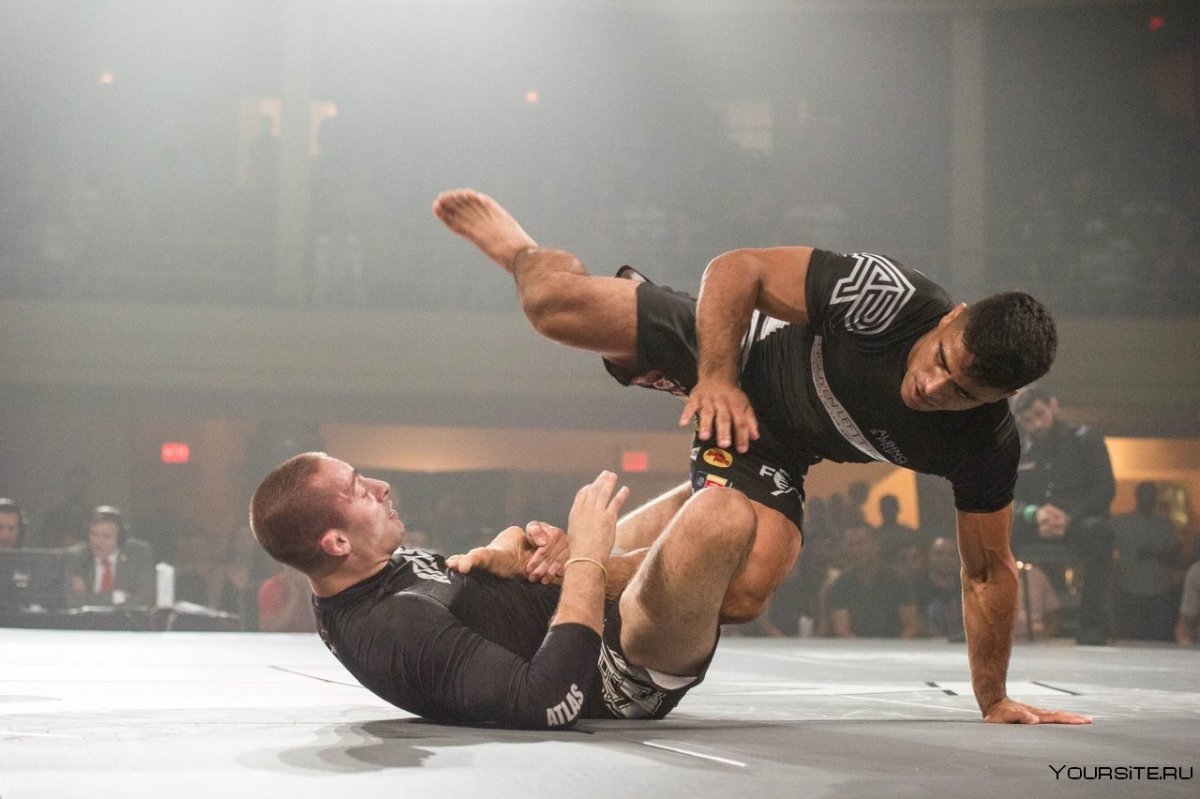 Валентина Шевченко армбар