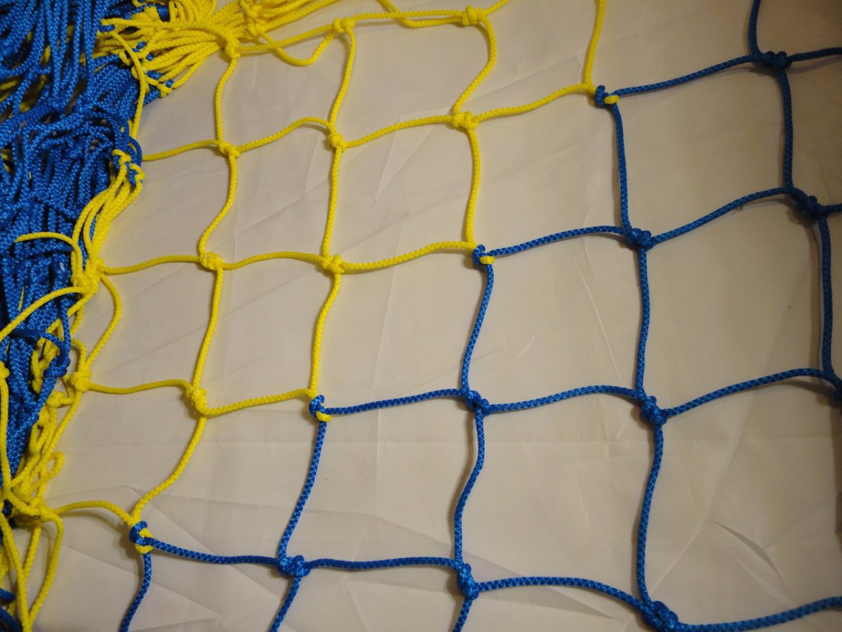 Сетка для футбольных ворот плетение
