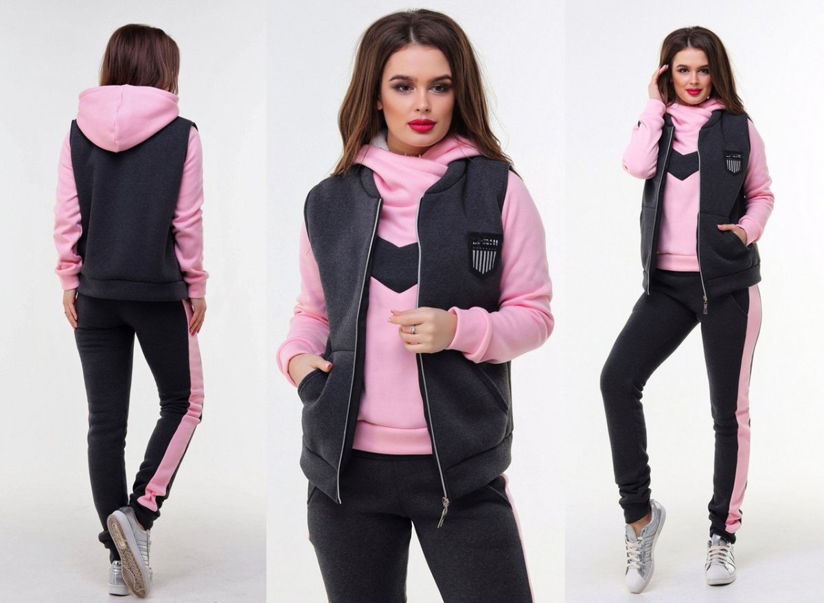 Спортивный костюм с жилеткой