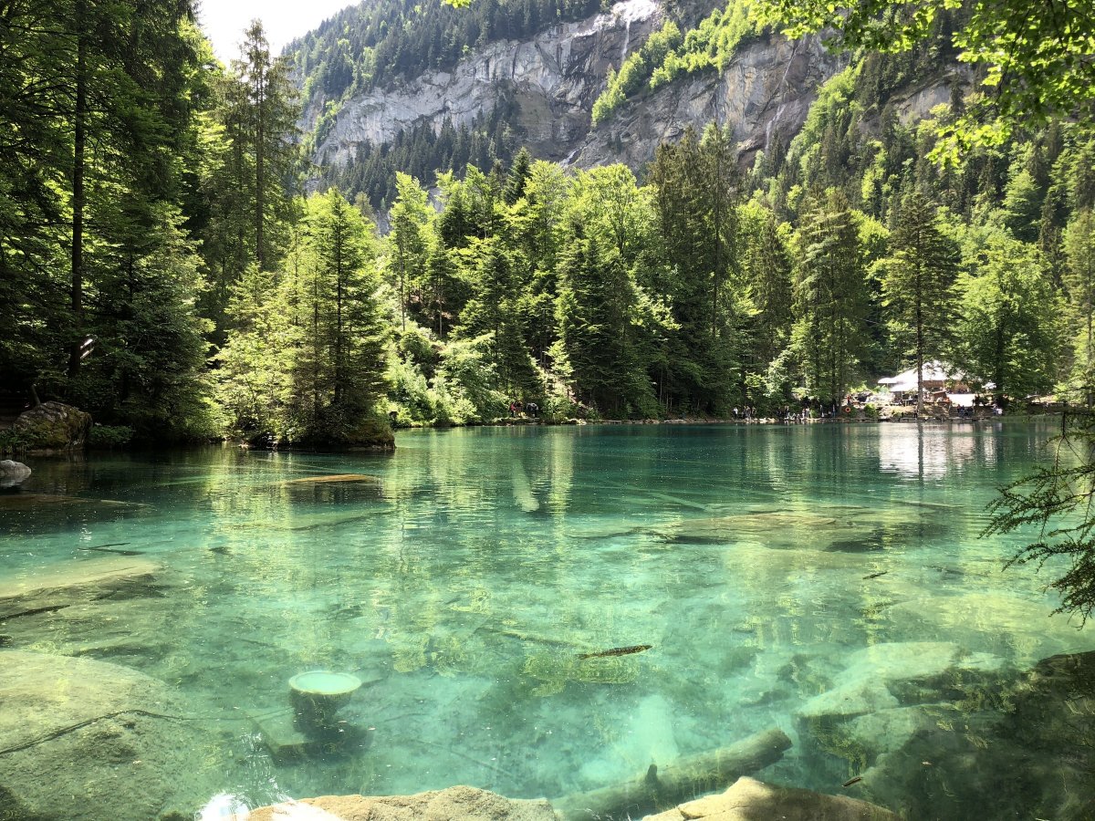 Швейцарское озеро Блау