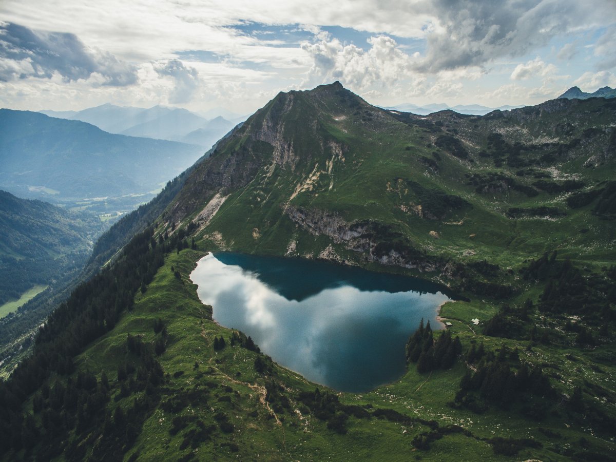 Seealpsee Швейцария озеро
