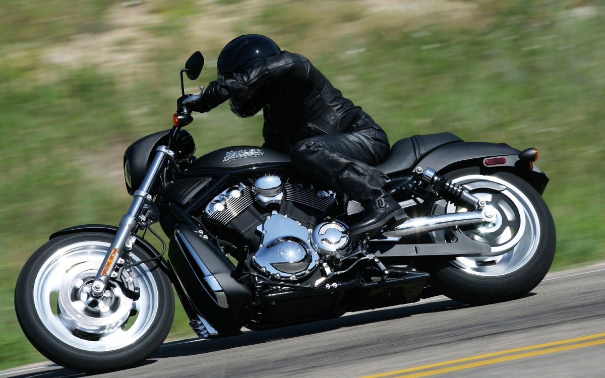 Harley Davidson Breakout Bobber