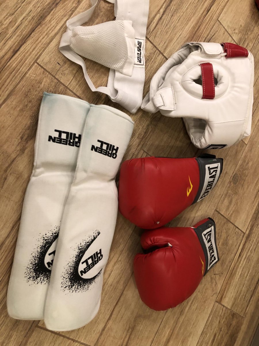 Перчатки Рей спорт рукопашный бой Fight 2